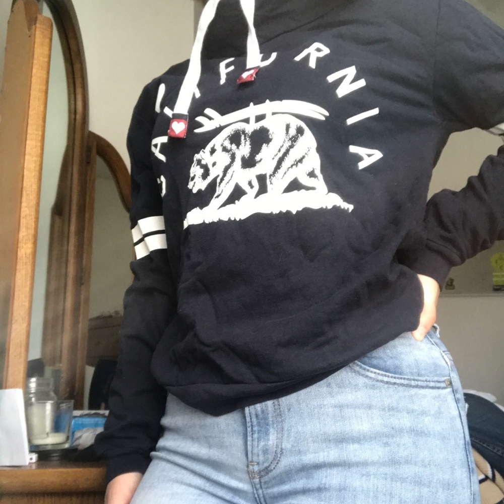 blue california sweatshirt